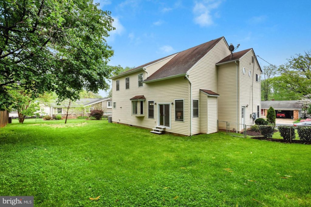 A well-maintained back yard